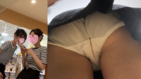 私服逆さ02