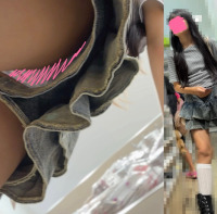 前から後ろからチェック柄 私服ちゃん◇4Kスマホ撮り