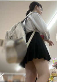 JKお宝＃38 真面目そうでもTバックＪＫ 他2名